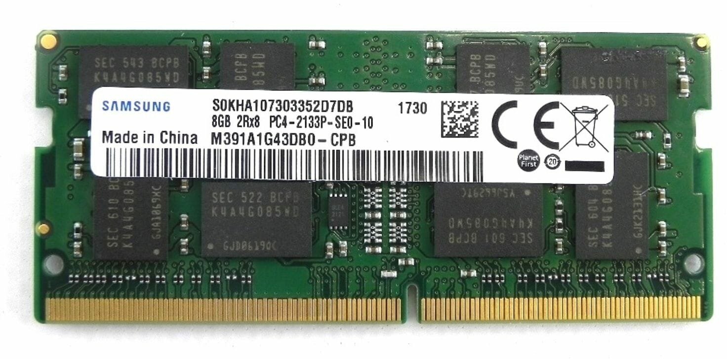 Оперативная память 8 ГБ 1 шт. SO-DIMM Samsung M391A1G43DB0-CPB DDR4