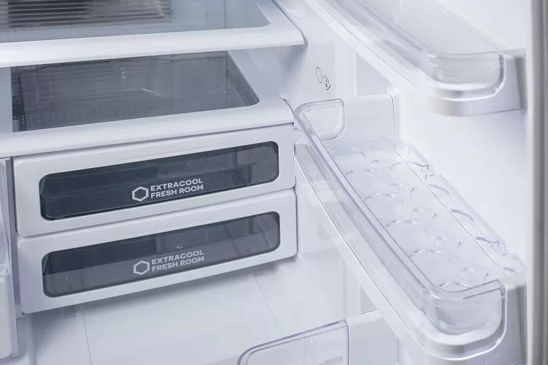 Холодильник Sharp SJEX93PBE, бежевый - фото №9