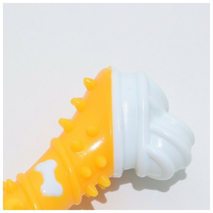 Игрушка двухслойная (твердый и мягкий пластик)"Кость", 12 см, жёлтая Пижон 7704981 . - фотография № 4