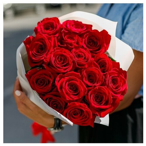 Букет Красные Розы, 60 см. 15 штук, подкормка + памятка по уходу в подарок