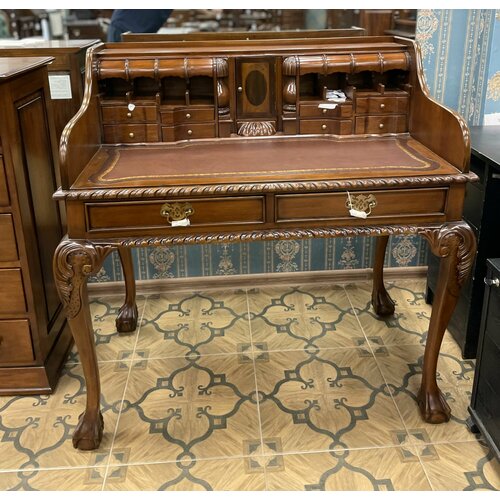 Стол бюро PCE 40 brown Индонезия из массива красного дерева 106х106х60см (коричневая натуральная кожа) винтажный