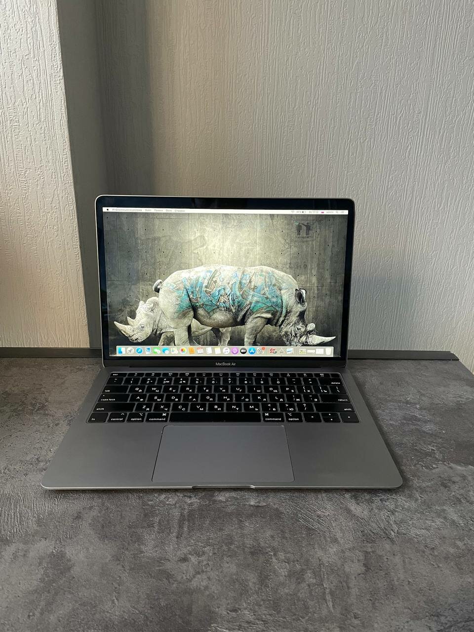 MacBook Air 13 2018, Core i5 1.8 GHz/ 8GB RAM/ SSD 256GB — купить