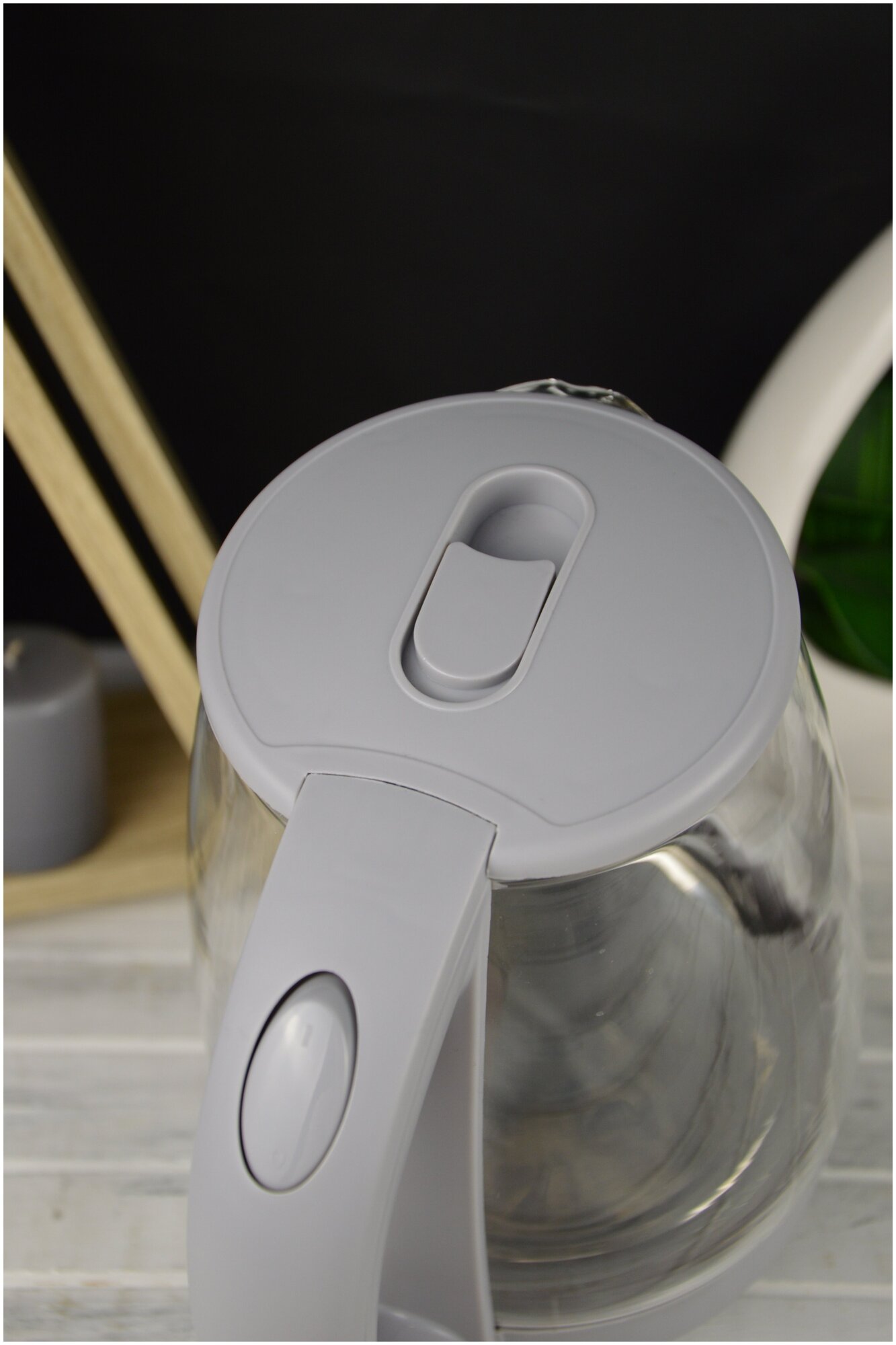 Электрический стеклянный чайник Bonaffini, 2 л, 1500 Вт, серый / электрочайник - фотография № 4