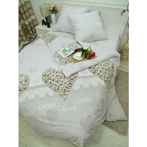 бежевый, белый