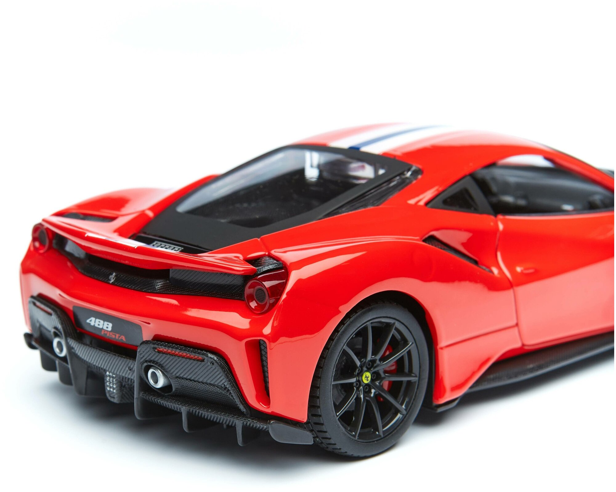 Автомодель Bburago Ferrari 488 Pista (18-26026) - фото №13