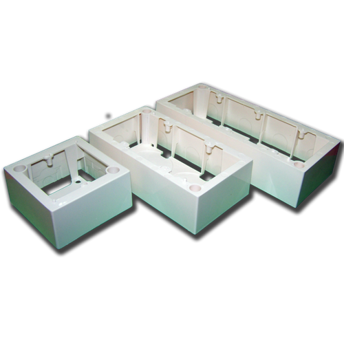 Настенная коробка под рамку французского стандарта 45х45 мм Lanmaster LAN-WB45x45-WH 114₽