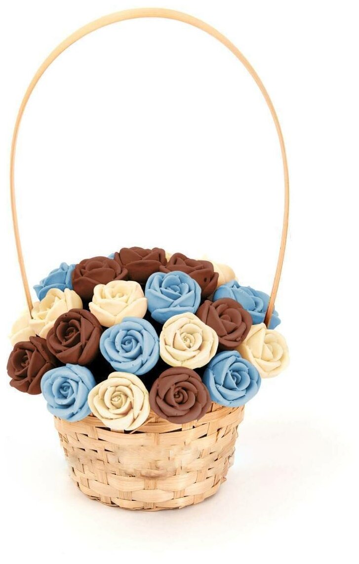 Подарок к пасхе корзинка из 27 шоколадных роз CHOCO STORY - Белый, Голубой и Шоколадный микс из Молочного шоколада, 324 гр. K27-BGSH