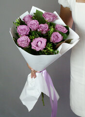 Розы фиолетовые 9 штук "Меритим" 40 см букет