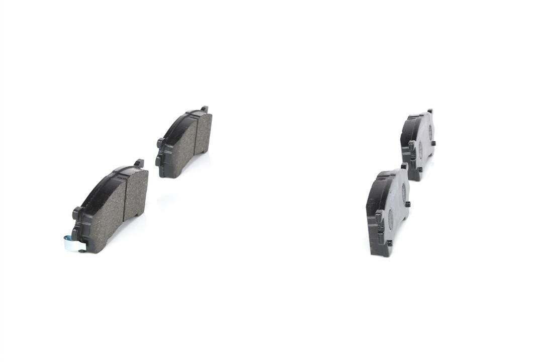 Тормозные колодки Bosch - фото №18