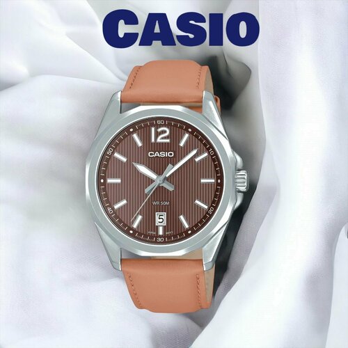 фото Наручные часы casio, серый, коричневый