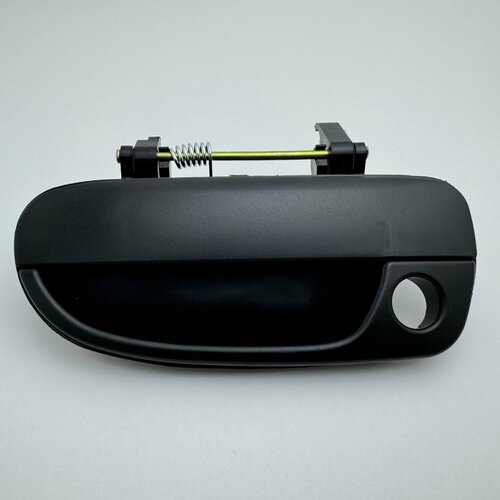 Ручка двери Водительская передняя левая наружная на Hyundai Accent Тагаз - 8265025000 670₽