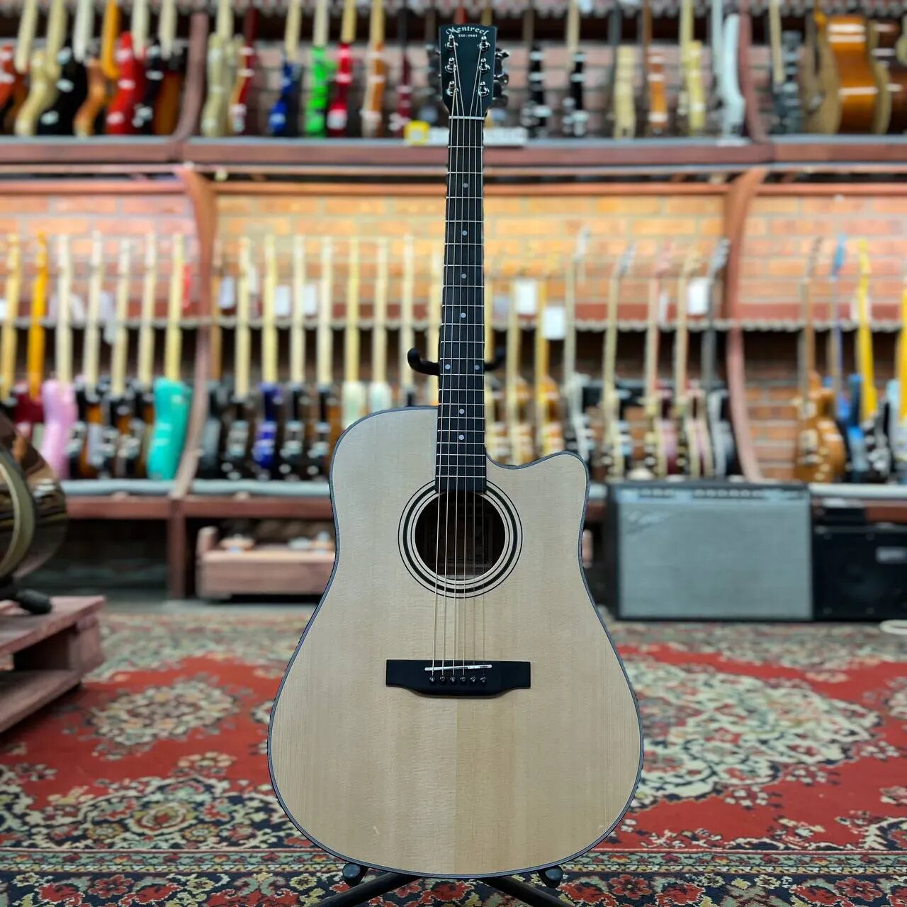 Акустическая гитара Mentreel HB-6DC Dreadnought Natural Satin — фото 1