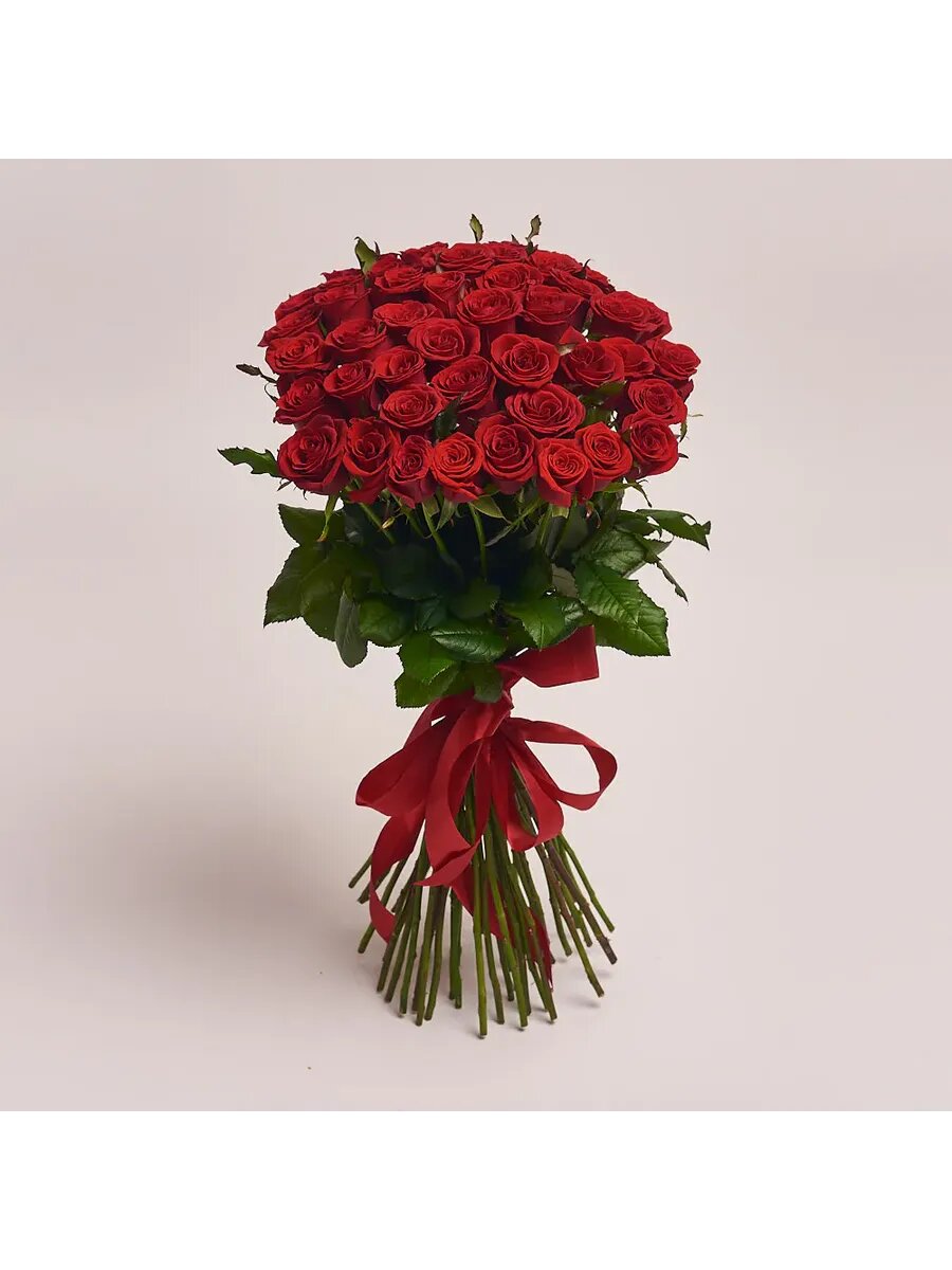 Букет живых цветов из 51 красной розы 40 см «Эмоции» под ленту от АзалияНау