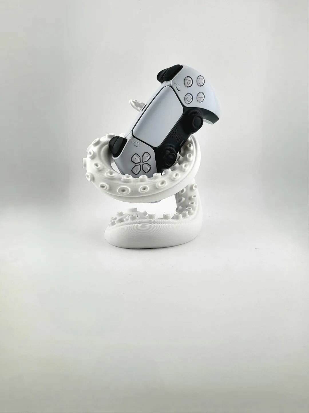 Подставка для геймпада PS5 Playstation белое щупальце