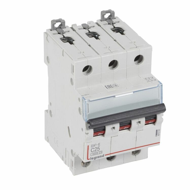 Выключатель автомат. 3-пол. (3P) 25А C 6кА DX3 Legrand