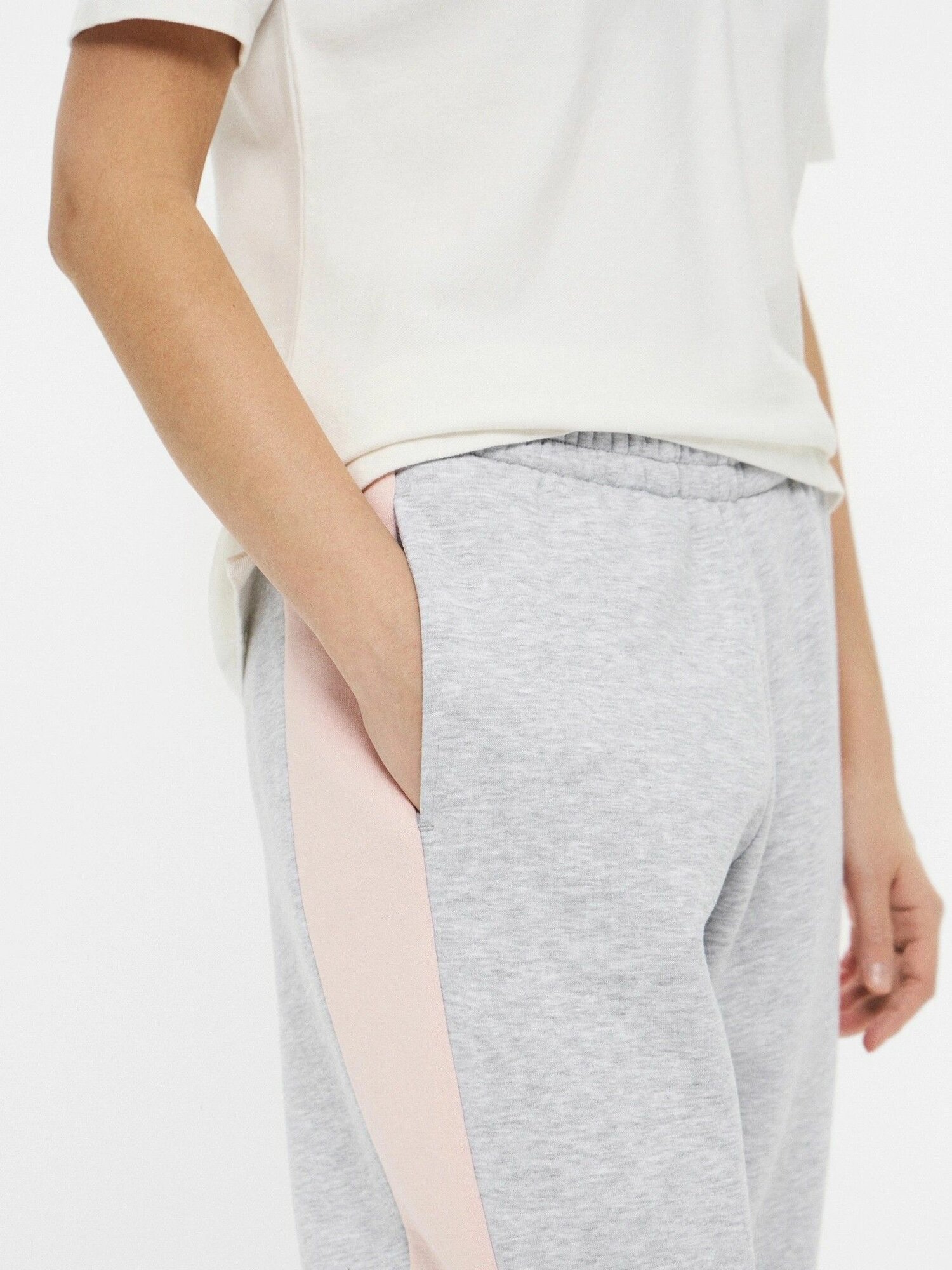 Брюки спортивные LACOSTE, размер T40, серый — фото 1