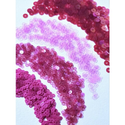 Итальянские пайетки 3, 4, 5мм. Фуксия. 4х1,5г.