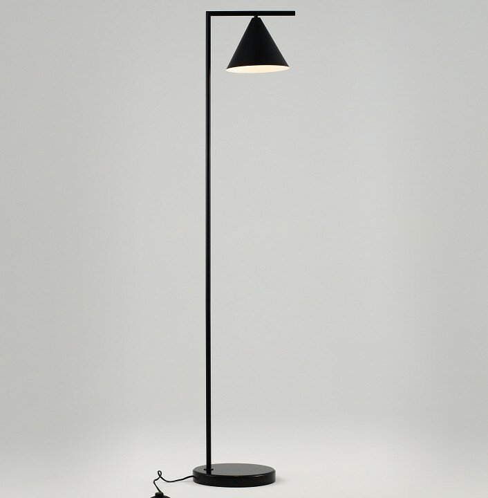 фото Торшер Moderli Omaha V10514-1F