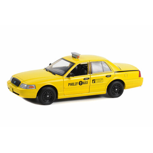 Ford crown victoria philly taxi 1999 (из к/ф крид)