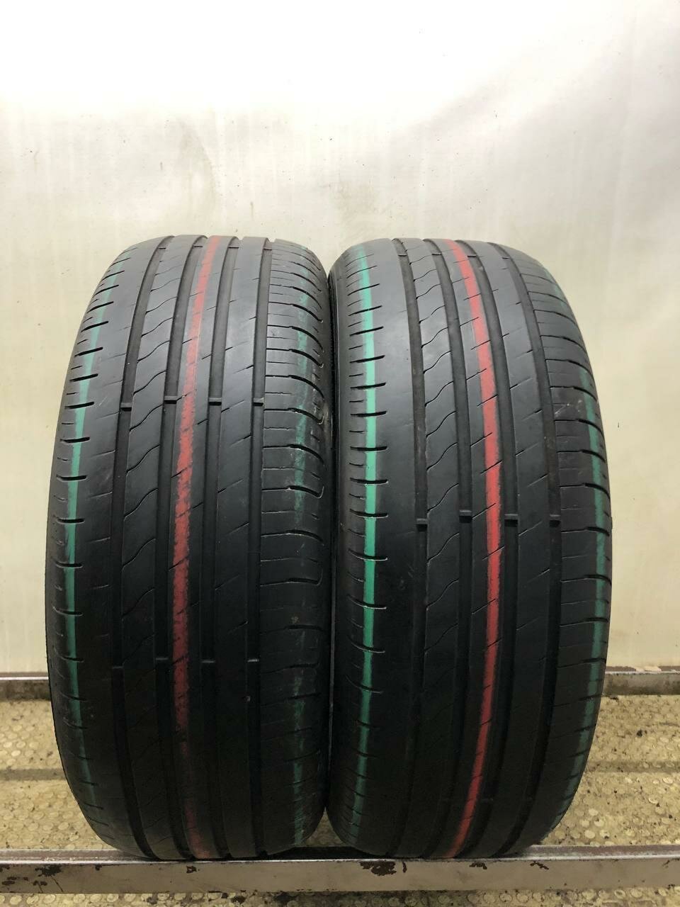 Goodyear EfficientGrip Performance 2 215/55 R17 БУ Шины Летние