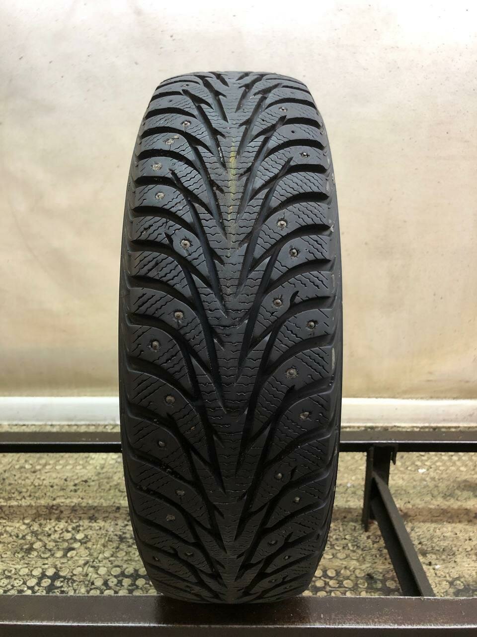 Yokohama Ice Guard IG35 175/65 R14 БУ Шины Зимние