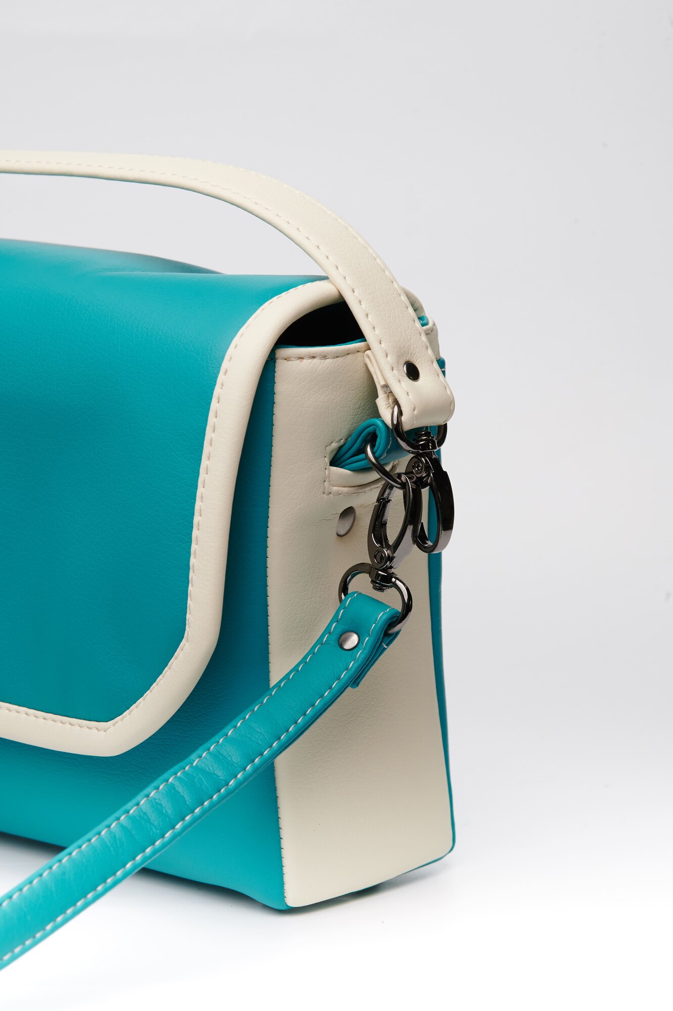 Сумка кросс-боди Простосумка, фактура зернистая, матовая, гладкая, бирюзовый, синий, голубой, белый, бежевый — фото 1