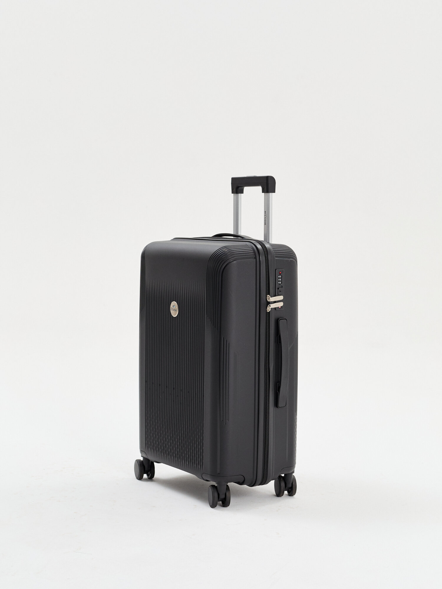 Чемодан L'case