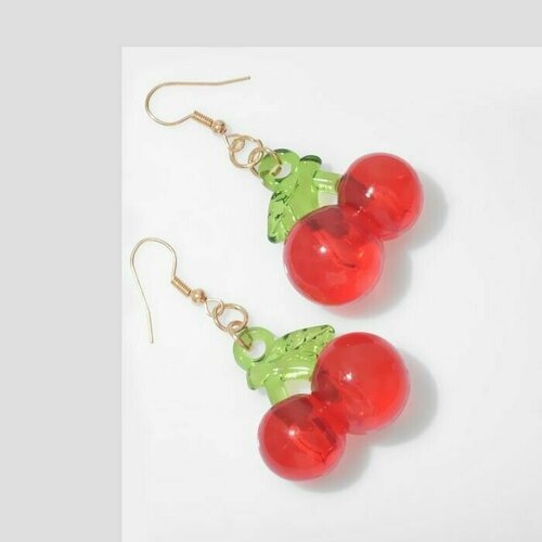Серьги , зеленый, красный серьги ассорти ягода клубника с листьями цвет красно зелёный в золоте
