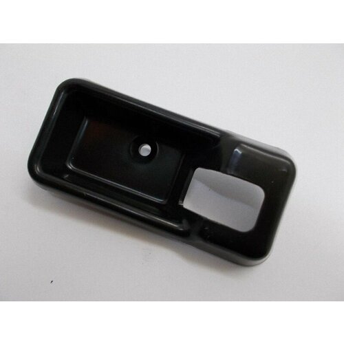 Розетка внутренней ручки открывания передней двери правая Газель Автокомпонент 330₽