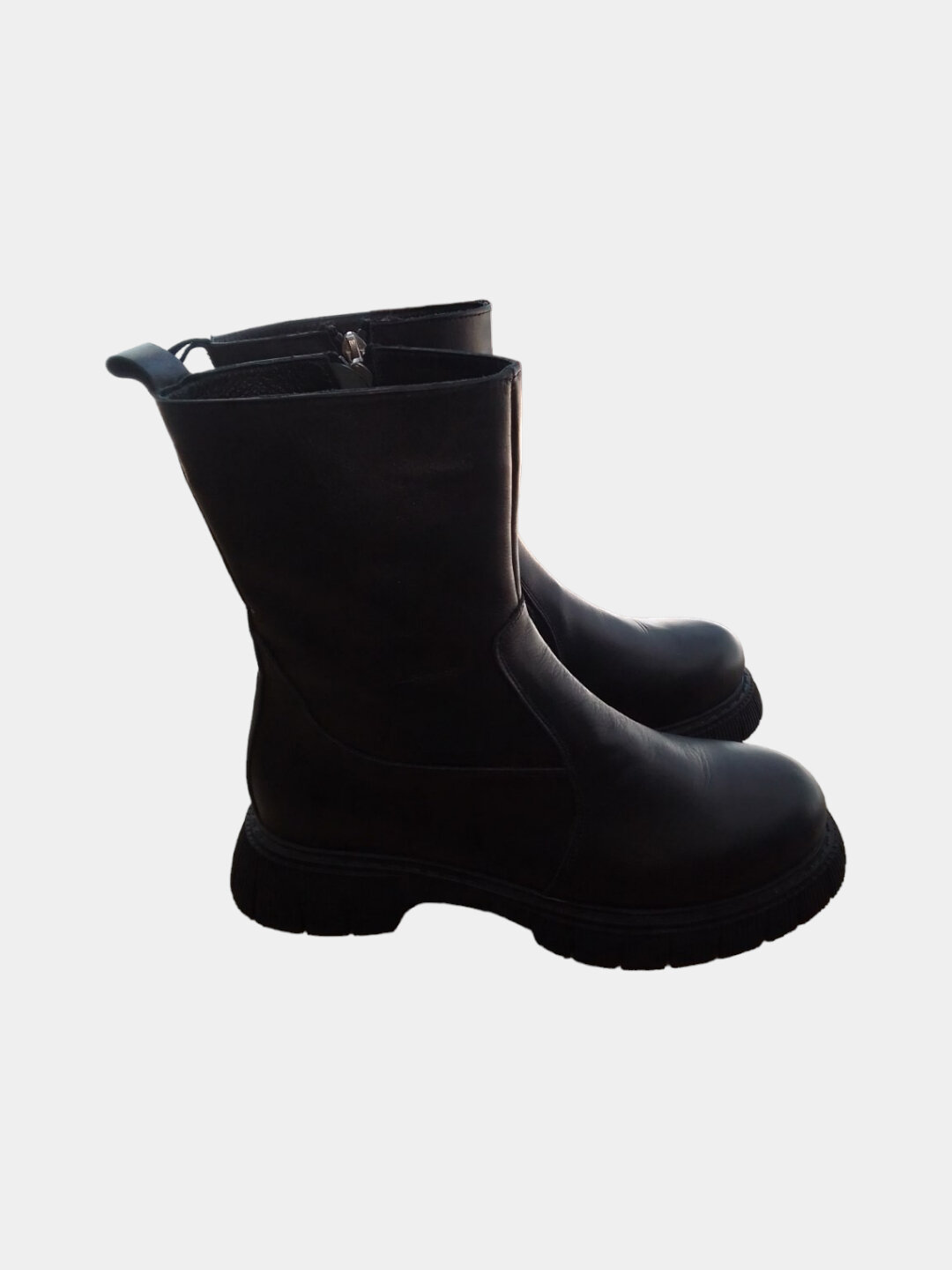 Ботинки берцы Женские кожаные ботинки берцы на тракторной подошве | Натуральная кожа, размер 39 — фото 1