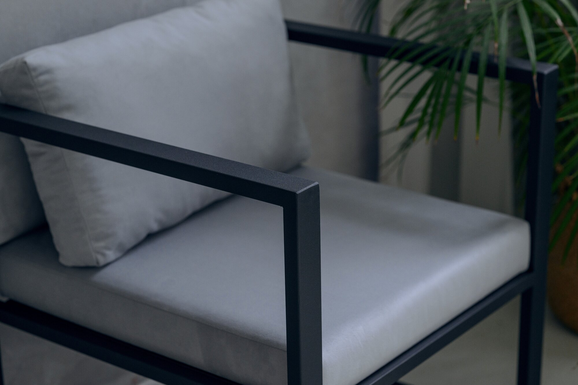 Кресло лофт Curl 70х70, обивка: велюр цвет: серый, в гостиную, офис, кафе, холл, зал ожидания, на кухню - фотография № 4