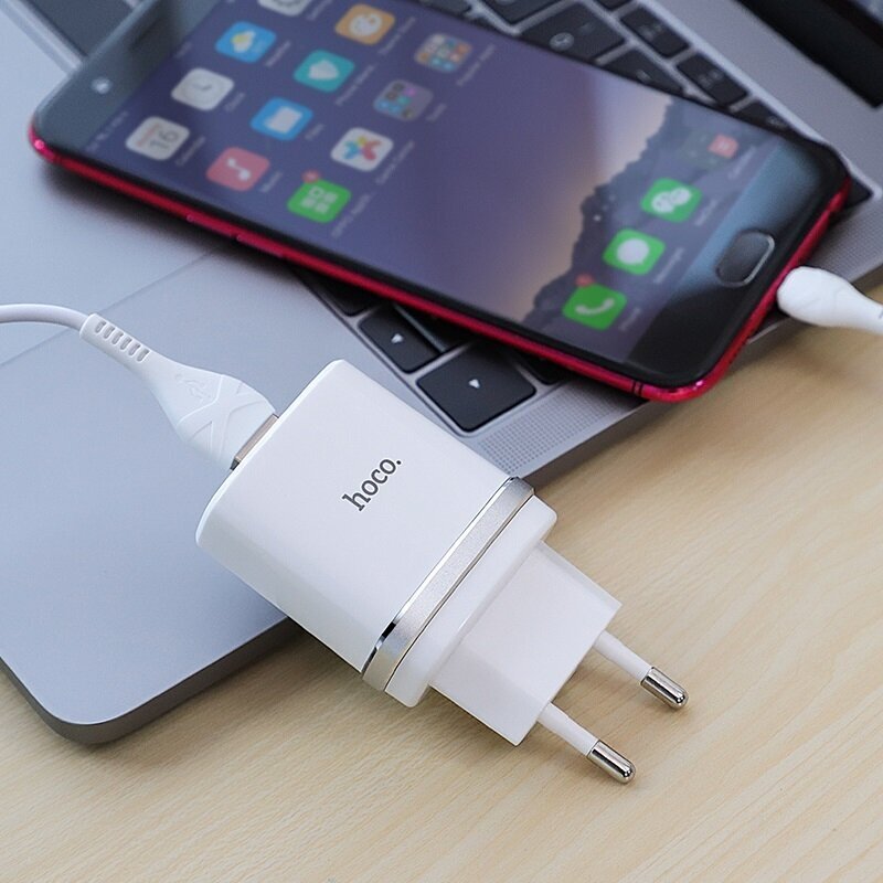 Сетевое зарядное устройство Hoco C12Q Smart QC3.0 charger (Micro cable) белый