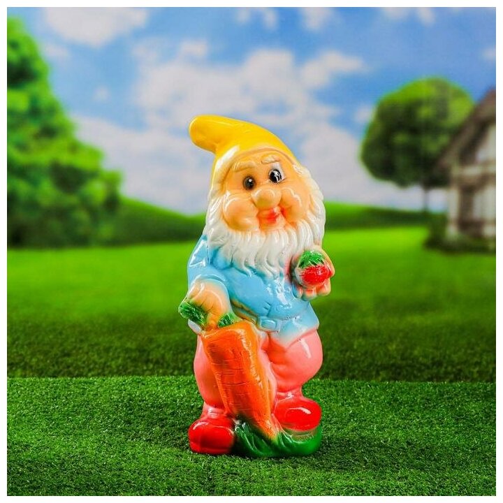 Хорошие сувениры Садовая фигура "Гном с морковкой" 36см