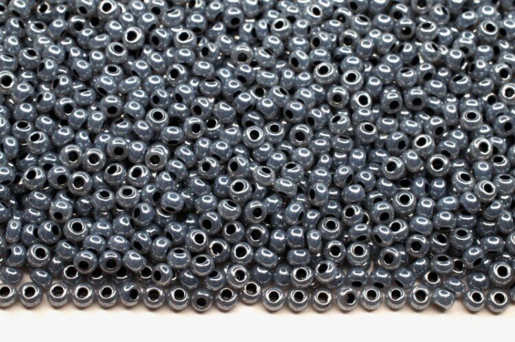 Бисер чешский PRECIOSA круглый 10/0 37149 серый непрозрачный, 1 сорт, 50г