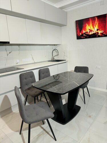 Изображение товара Кухонный стол и стулья комплект Обеденная группа