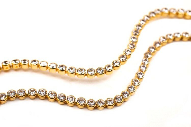 Стразовая цепь цирконий/латунь звено 2х2мм цвет прозрачный/позолота 47-078 10см (около 40 страз)