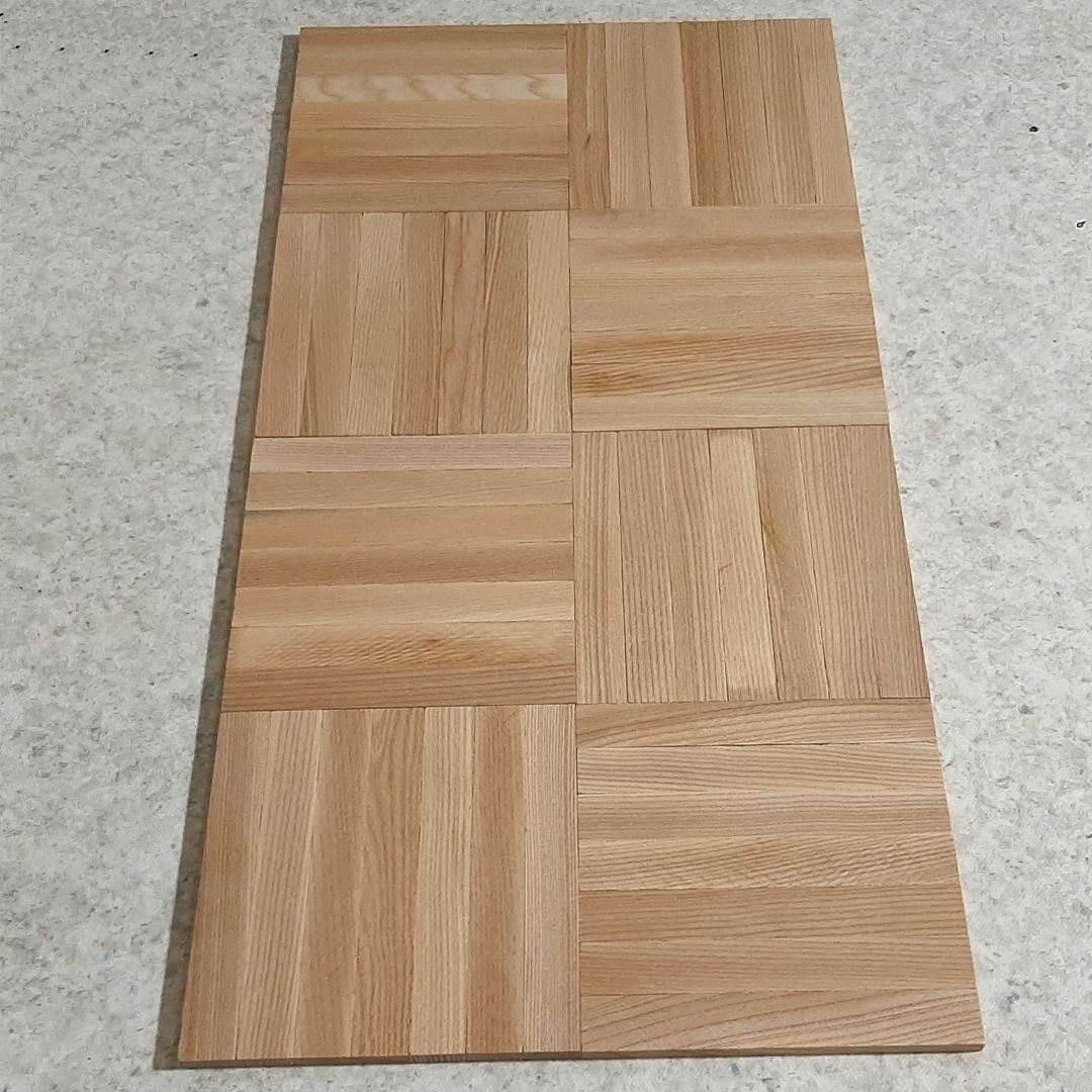 Мозаичный паркет Павловский Паркет ясень квадрат 640 х 320 х 8 мм  1 025 кв  м 