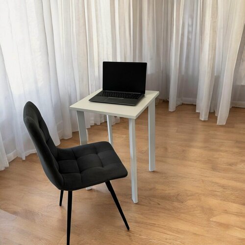 Изображение товара Игровой компьютерный стол/ цвет столешницы Белый, 50*50 см. Ножки белые