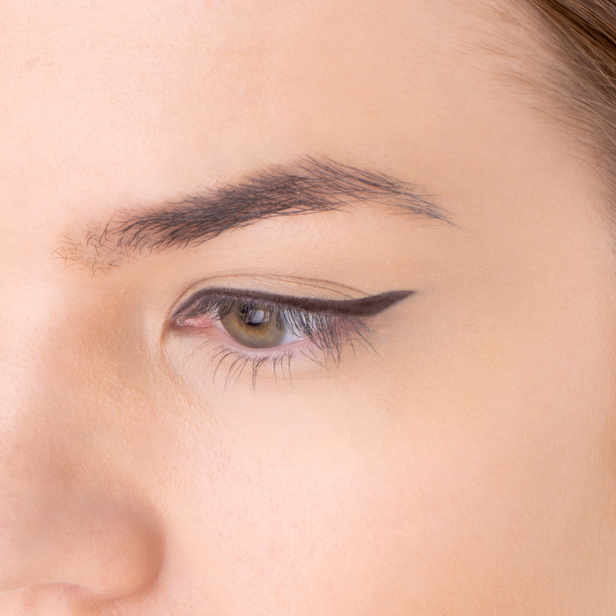 Автоматический карандаш для глаз Stellary Automatic eyeliner тон 03, цвет темно-бежевый — фото 1