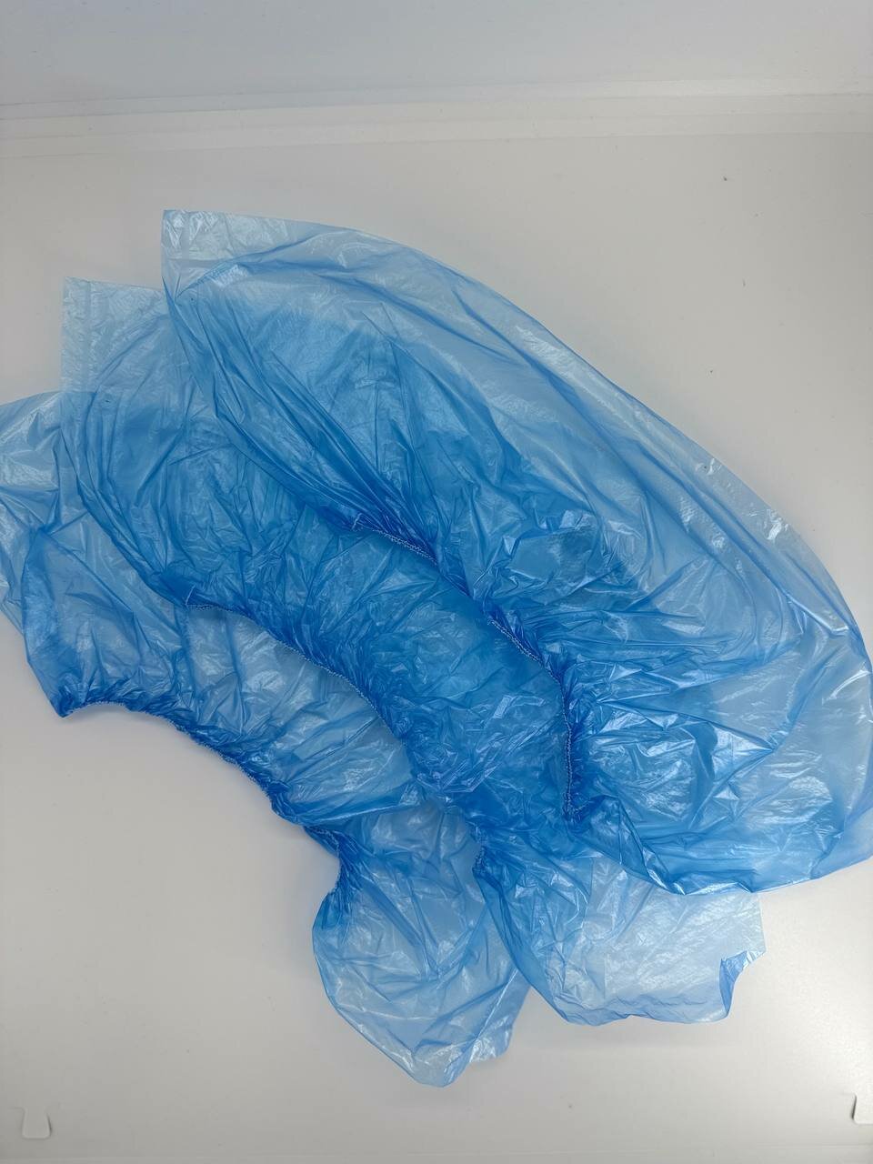 Бахилы одноразовые прочные с одной резинкой полиэтилен синие 20мкм 50 пар