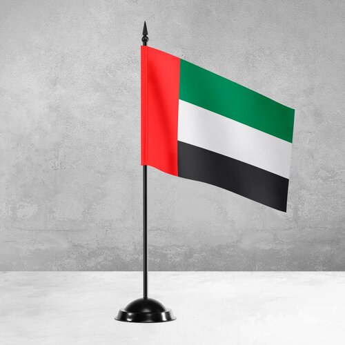 настольный флаг флаг оаэ Настольный флаг ОАЭ на пластиковой черной подставке