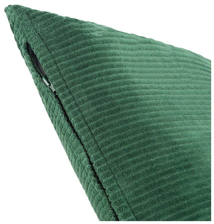 Чехол на подушку фактурный из хлопкового бархата зеленого цвета из коллекции Essential, 45х45 см, Tkano, TK22-CC0017