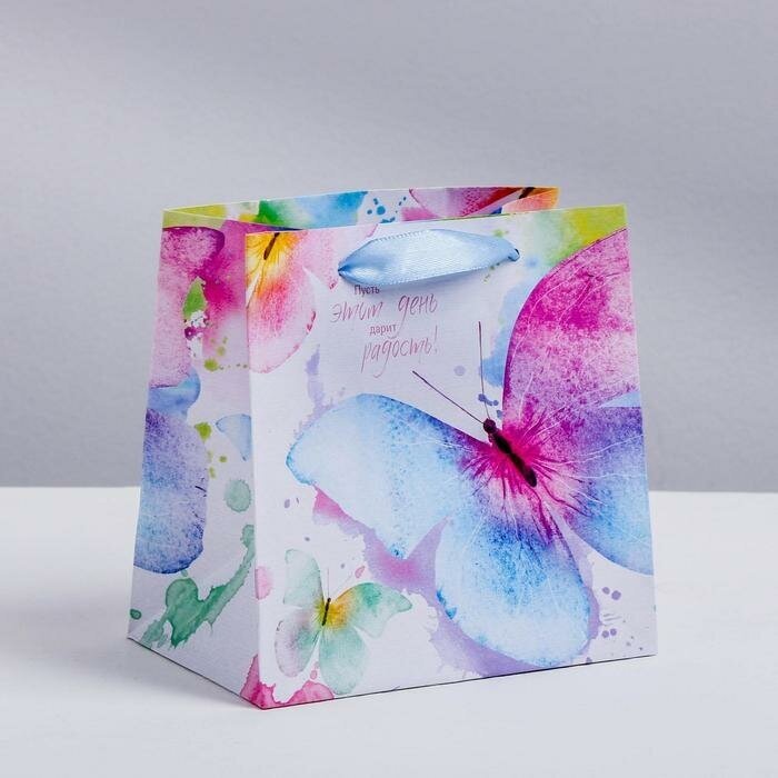Дарите Счастье Пакет подарочный ламинированный квадратный, упаковка, «Нежность бабочки», 22 х 22 х 11 см