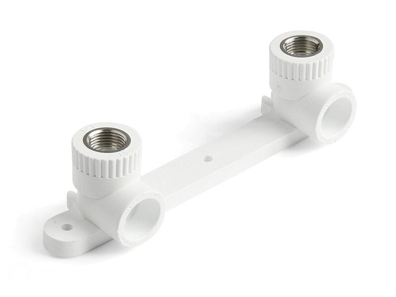 фото Угольник PPR 90° комбинированный с креплением двойной (под смеситель) 20х1/2" ВР, PN25, белый, РосТурПласт 10701