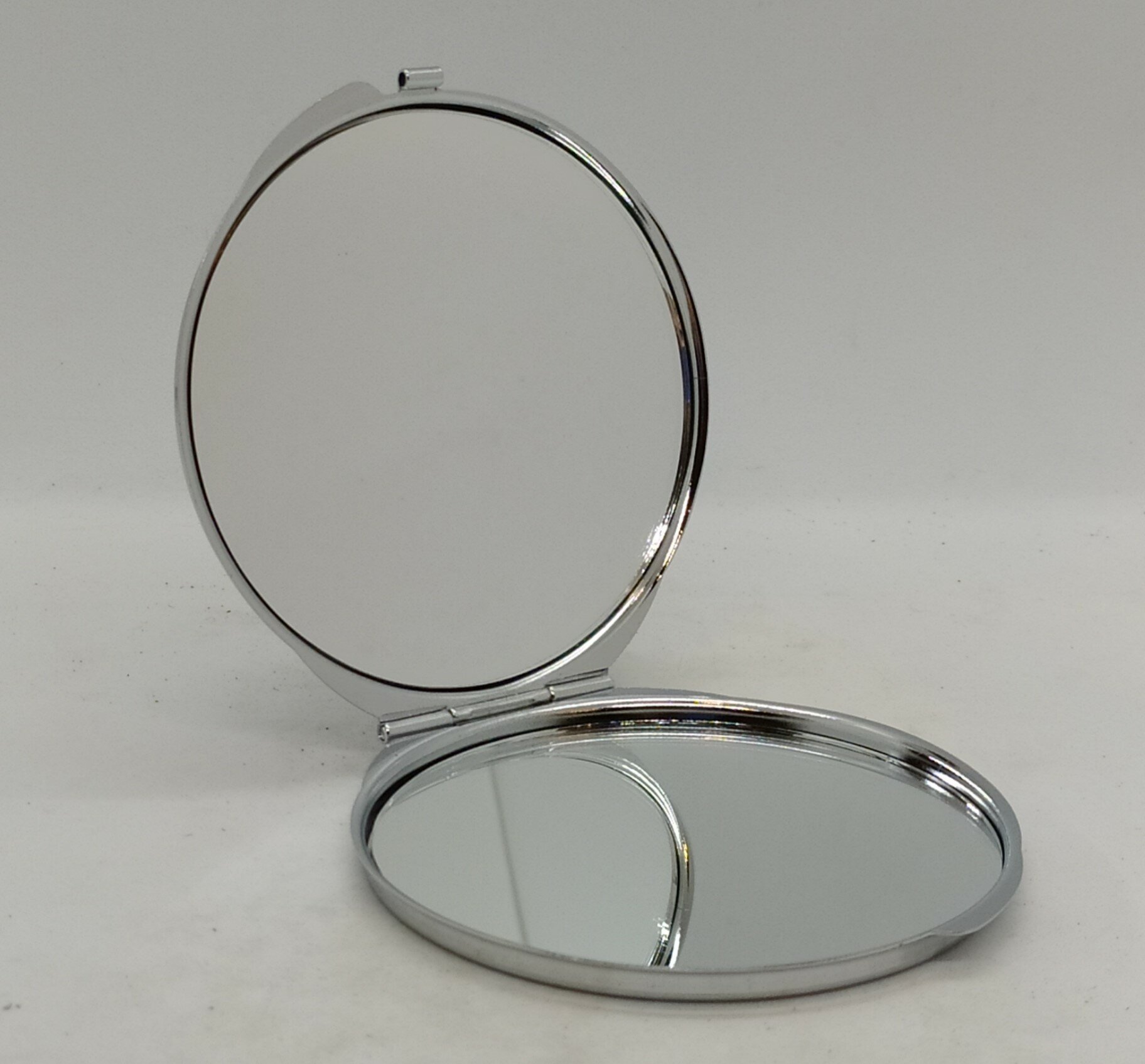 Зеркало Санкт-Петербург, "коллаж день." — фото 1