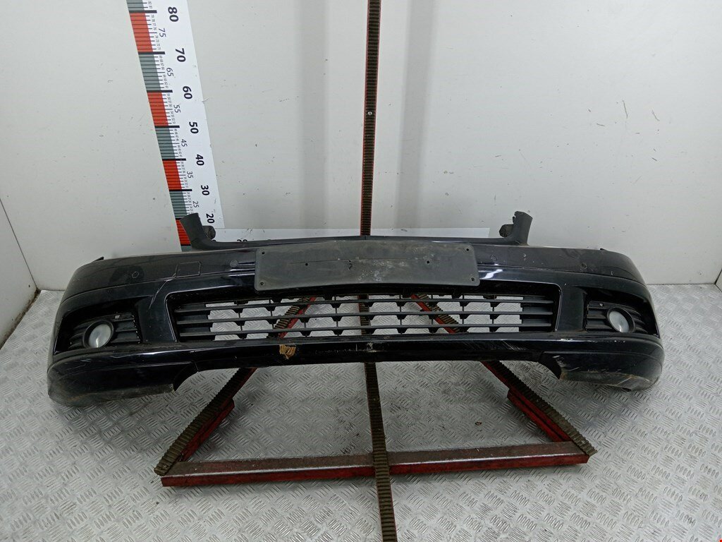 Бампер передний Mercedes C-Class (W204) A2048800640 арт. 2104789