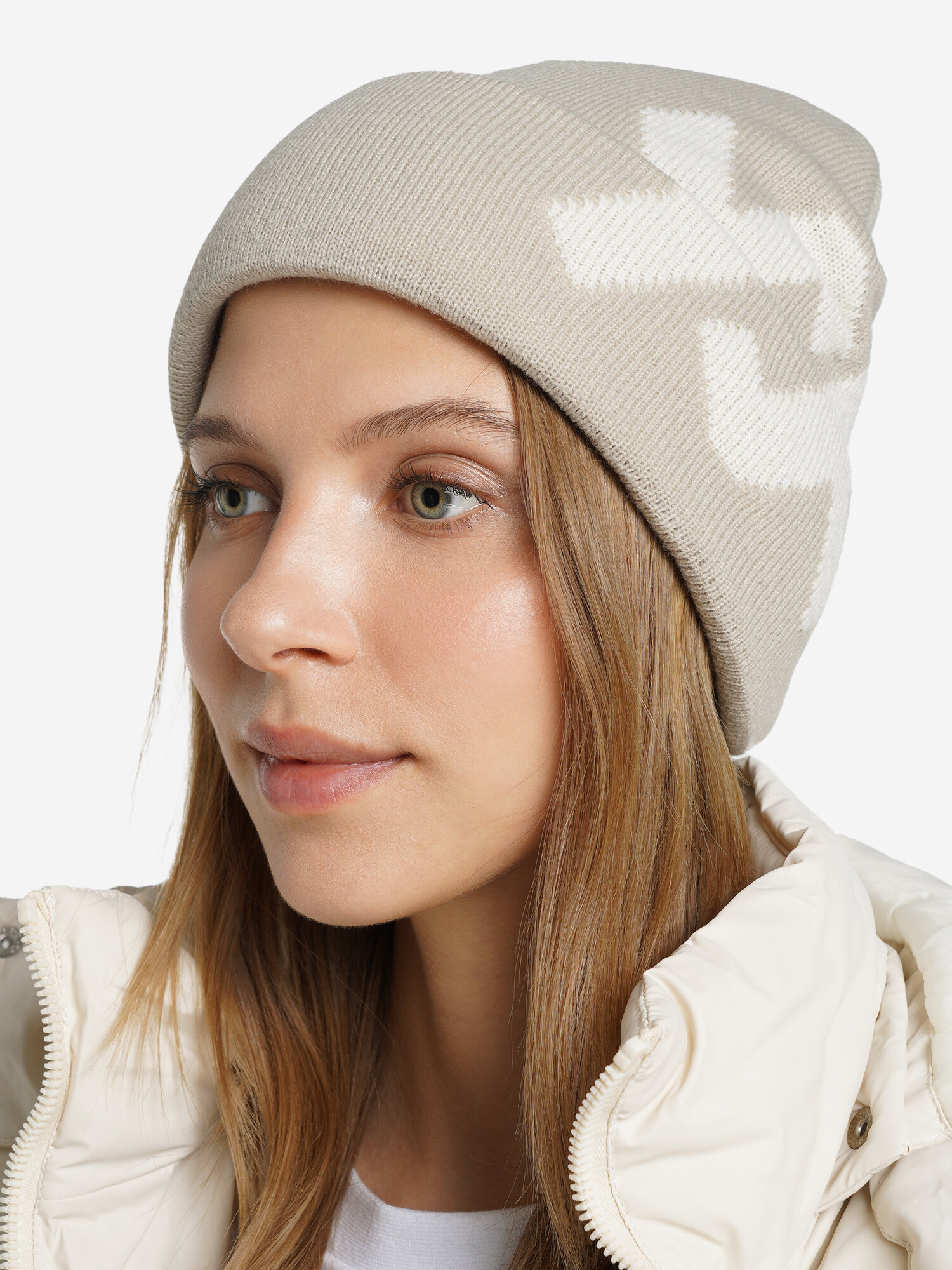 Шапка для женщин