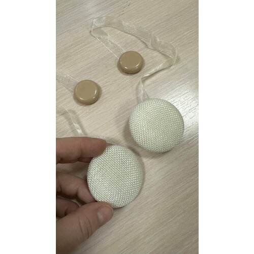 Подхват магнитный для штор круг молочный текстиль 1 шт 300₽