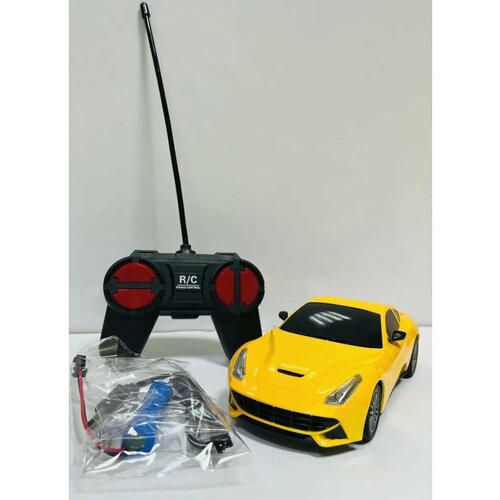 Реалистичная Машинка на радиоуправлении Свет фар 1:24