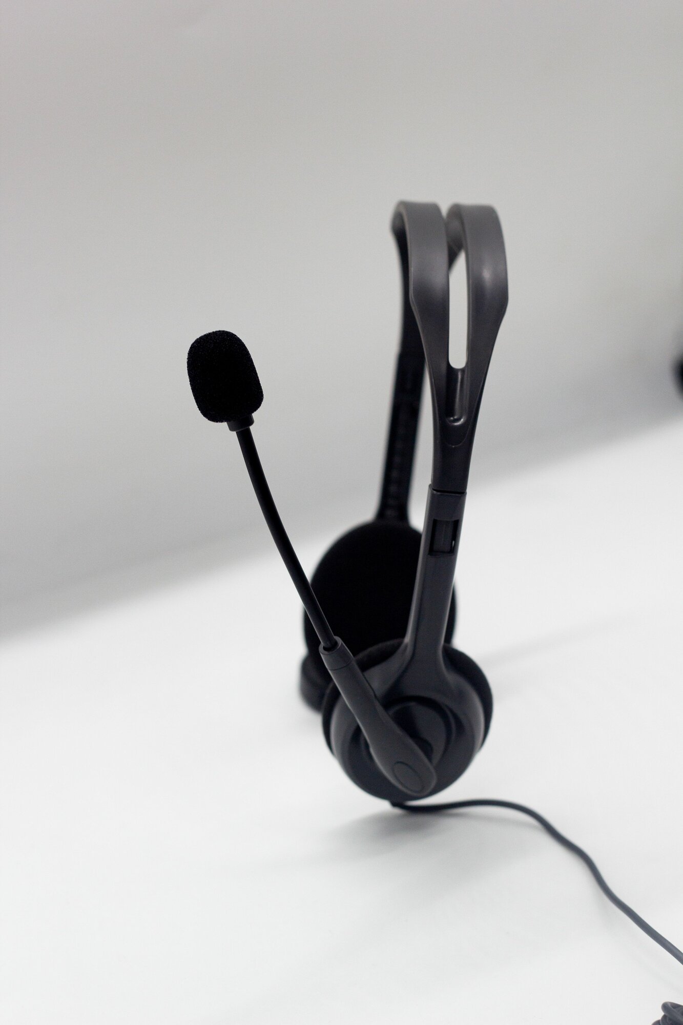 Гарнитура Logitech серый 981-000593 - фото №5